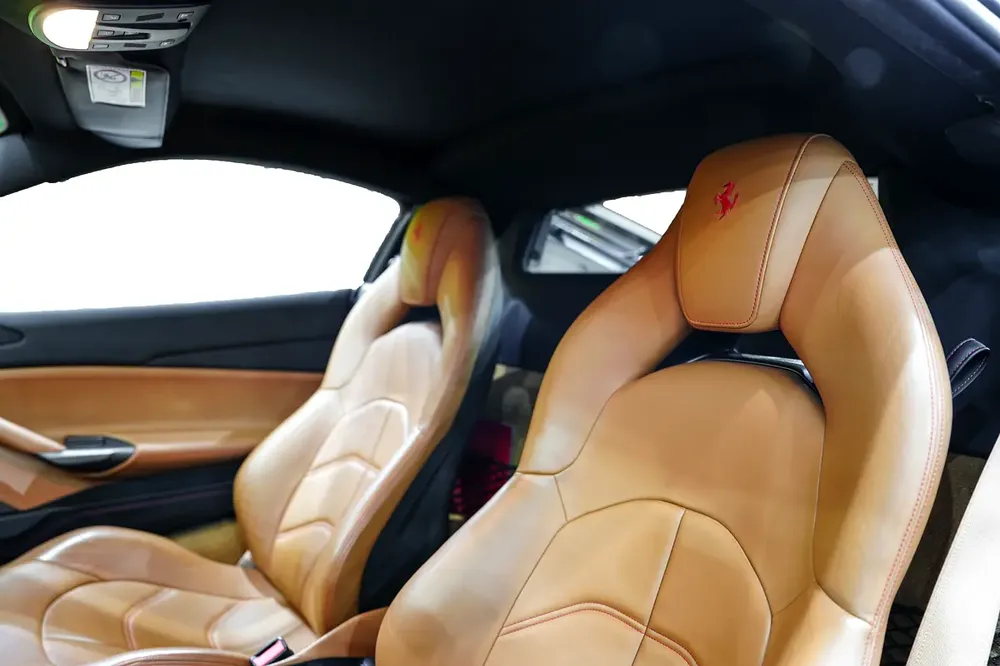2016 Ferrari 488 GTB, Very Low KM, Al Tayer Full Service History, GCC Spec!! - Image 4