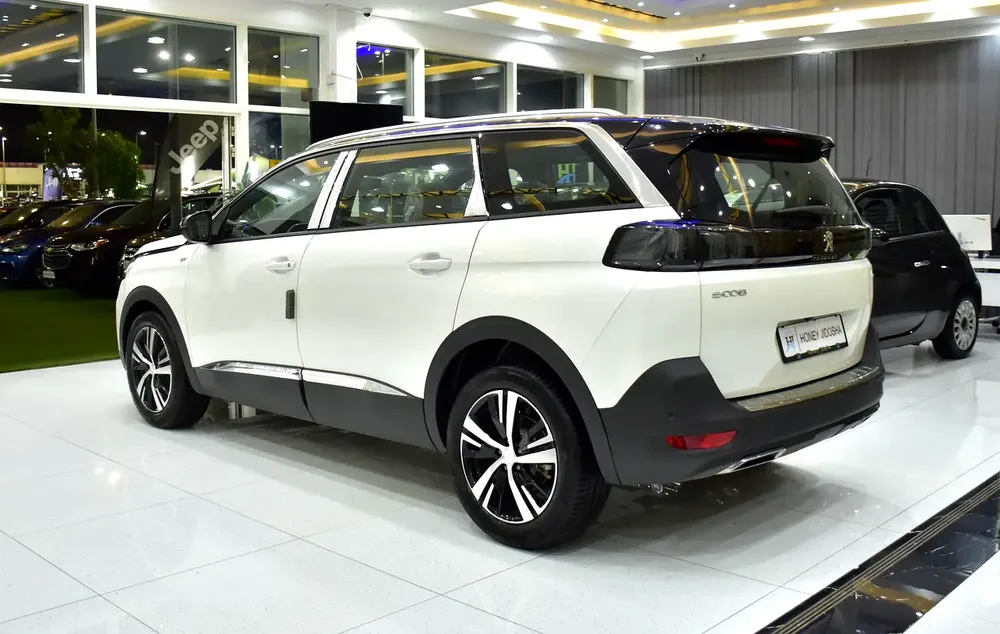 AED 1,566 EMi at 0% DP | AGENCY WARRANTY / Peugeot 5008 GT ( 2024 Model ) in White Color GCC Specs - Image 7