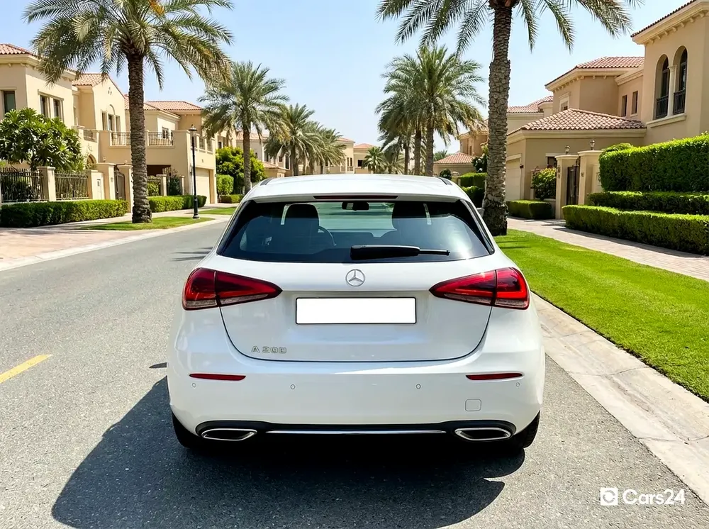 AED 1,263/month | 0 Downpayment | Manufacturer Warranty | 30 Day Return | MERCEDES-BENZ A 200 2021 - Image 4