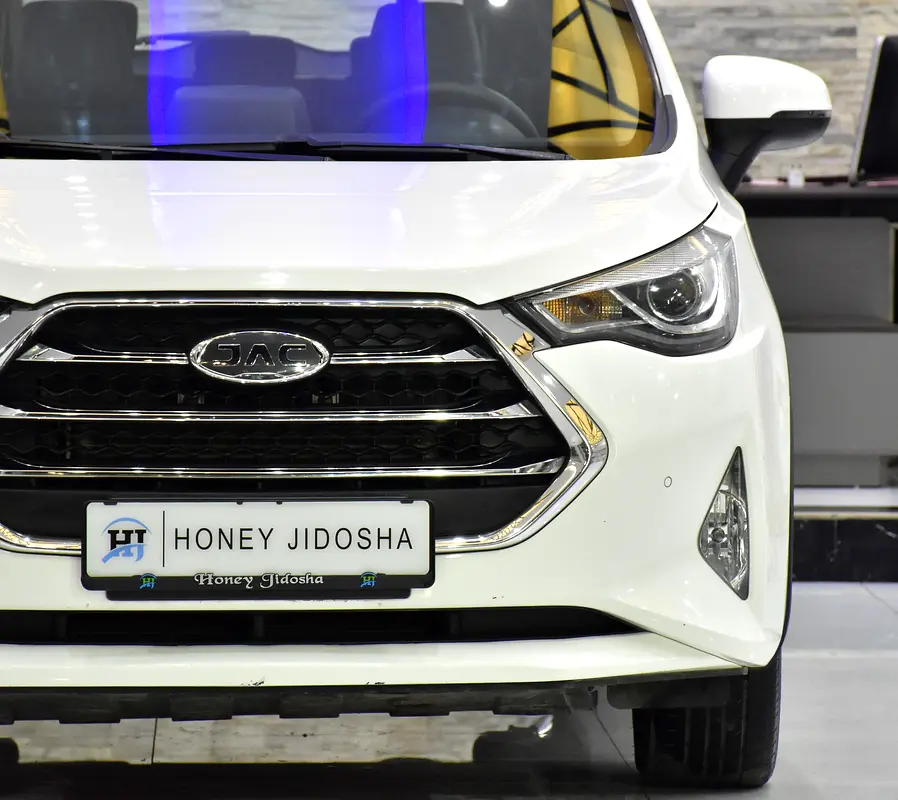 AED 372 EMi for 5Yrs | JAC S3 ( 2023 Model ) in White Color GCC Specs - Image 4
