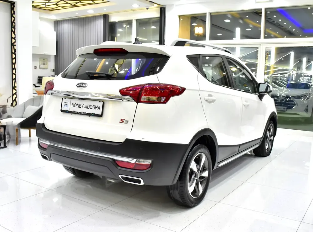 AED 372 EMi for 5Yrs | JAC S3 ( 2023 Model ) in White Color GCC Specs - Image 6