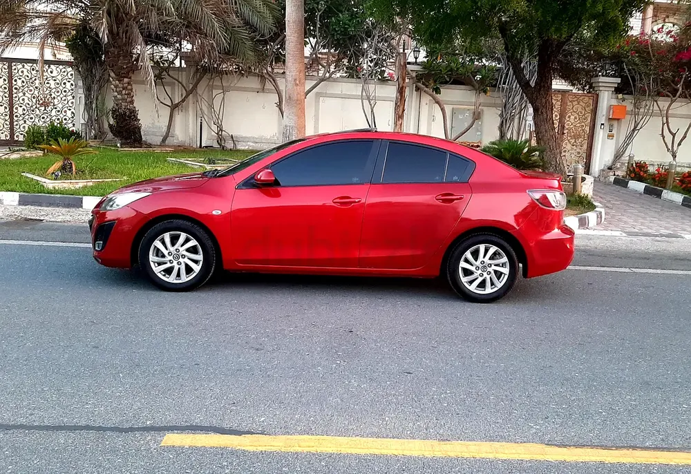 Mazda 3 SE Top 2014 Model No1 Option Sunroof Cruise Control GCC fully Automatic Family Used Sale - Image 15