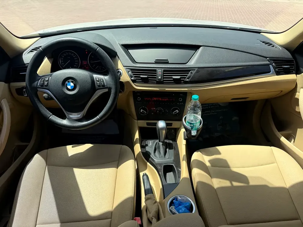 BMW X1 2015 GCC Specs - Well Maintained Luxury Compact SUV - Image 13