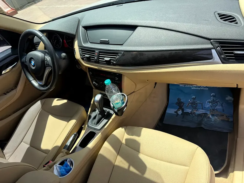 BMW X1 2015 GCC Specs - Well Maintained Luxury Compact SUV - Image 15