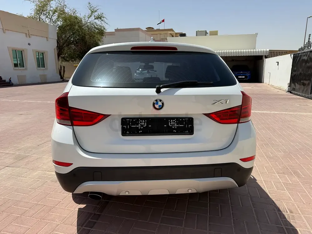 BMW X1 2015 GCC Specs - Well Maintained Luxury Compact SUV - Image 7