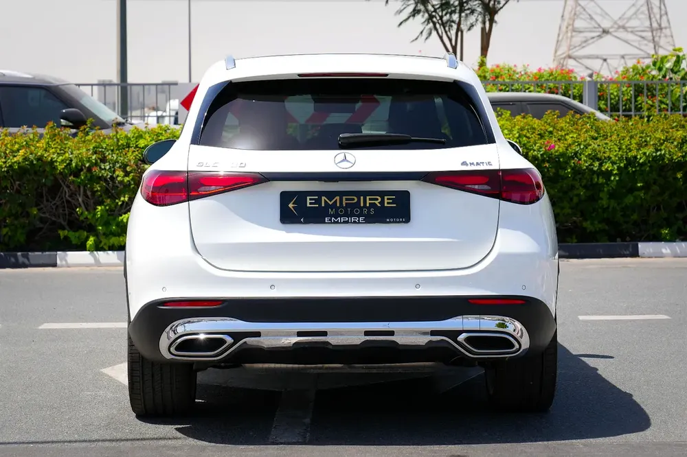 2024 Mercedes-Benz GLC 300 4MATIC | Luxury & Innovation | US Specs - Image 4