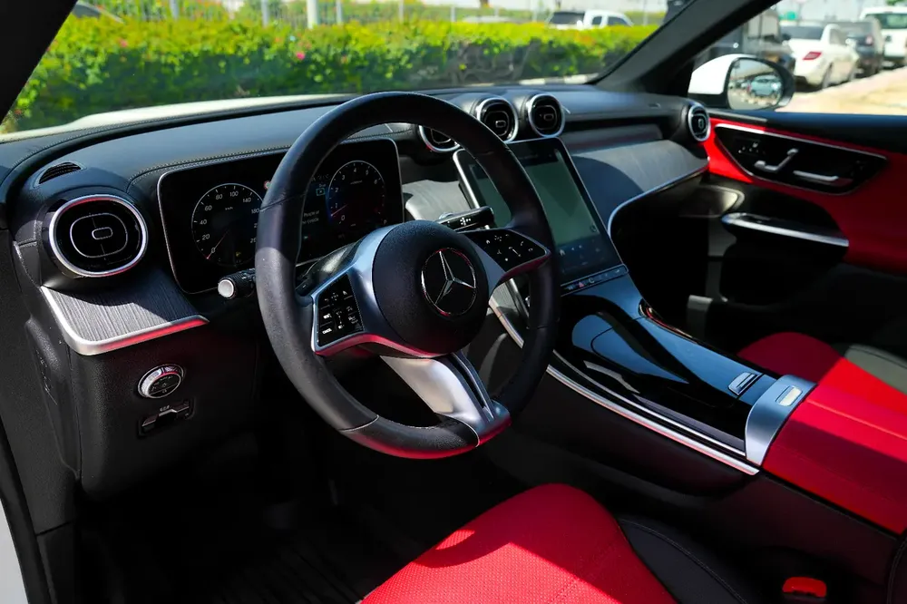 2024 Mercedes-Benz GLC 300 4MATIC | Luxury & Innovation | US Specs - Image 9