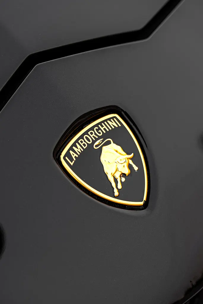 2021 Lamborghini Urus - Low Mileage - Image 11