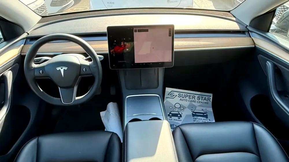 Tesla Model Y Standard 2022 - Image 20