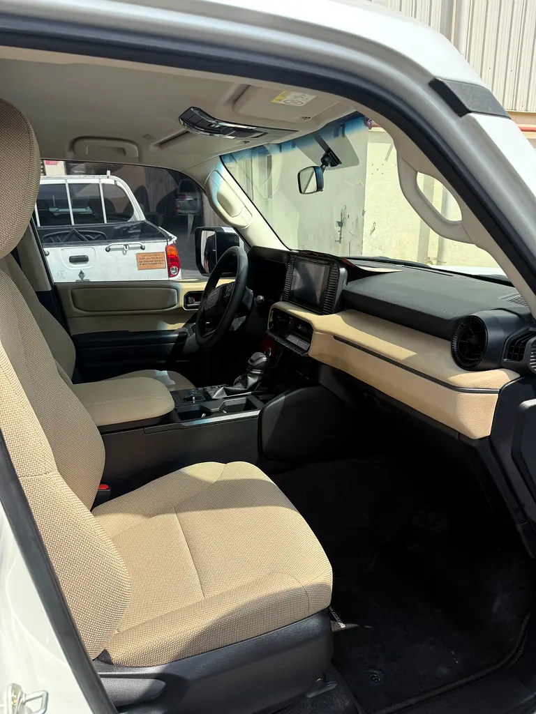 Toyota Prado 2024 TXR GCC Specs | Agency Warranty - Image 7