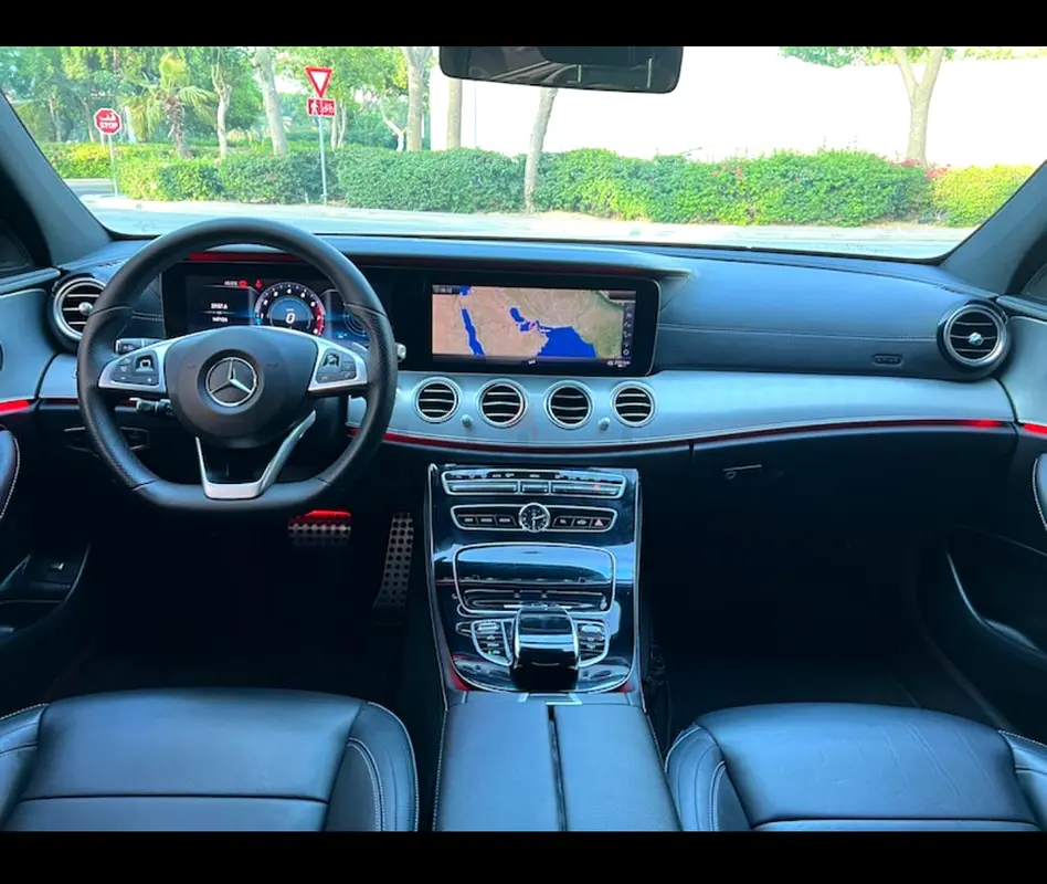 Mercedes-Benz E-Class E 300 2018 GCC Specs - Image 9