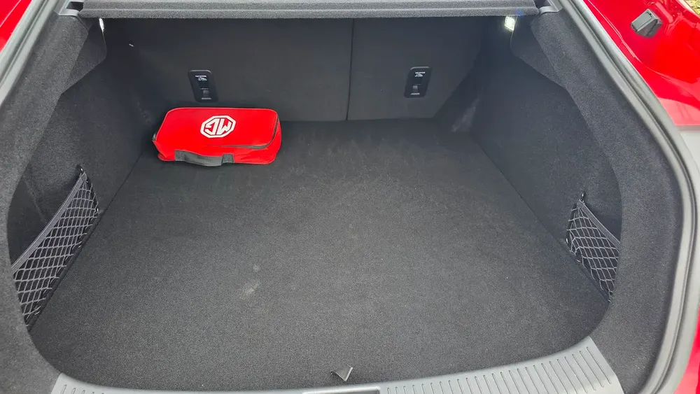 Brand New 2025 MG 7 - 2.0 L - Image 5