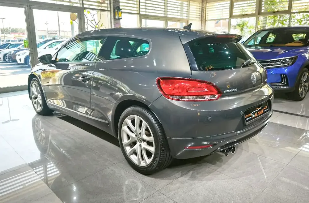 2.0 TSI . GCC Specs . Excellent Condition - Image 4