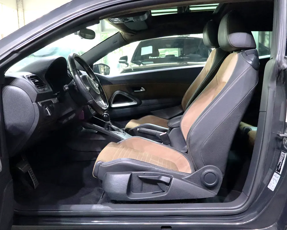 2.0 TSI . GCC Specs . Excellent Condition - Image 7