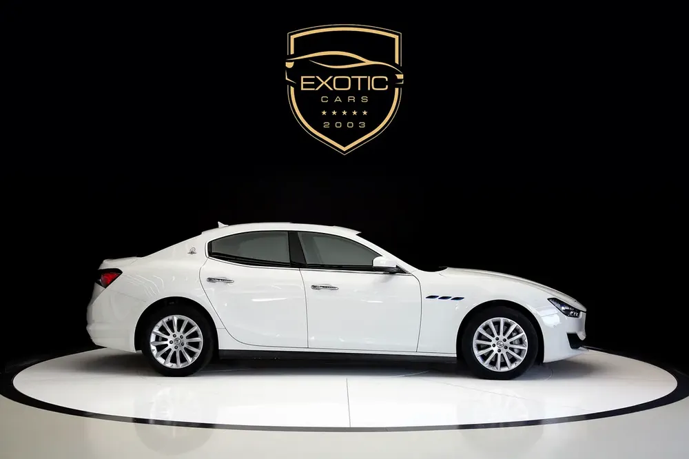 WARRANTY AVAILABLE | SUNROOF | GHIBLI | WHITE/TAN - Image 5