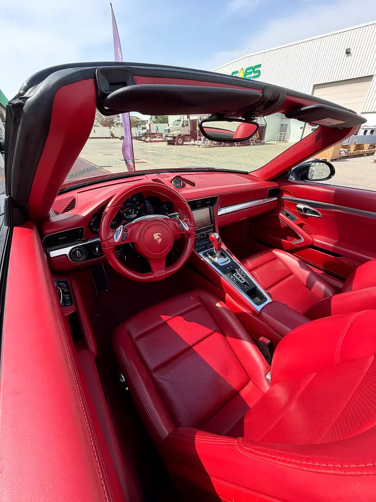 Porsche 911 Carrera 2015 GCC Specs - Image 15