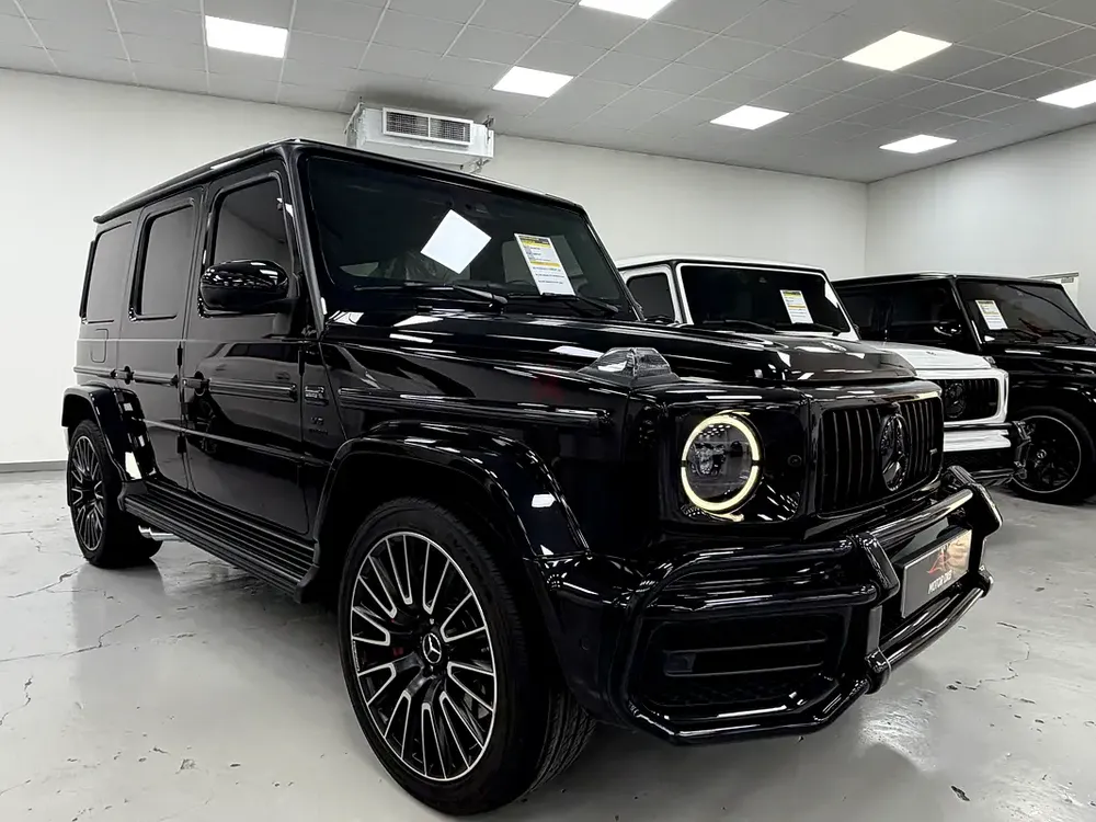 MERCEDES G63 AMG GARGASH WARRANTY LOW MILEAGE - Image 4