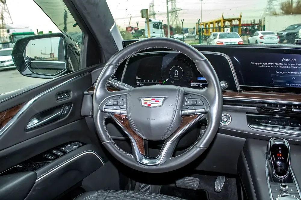 2023 - CADILLAC ESCALADE - /// BRAND NEW CONDITION /// - ONLY 58,000 KM - Image 13