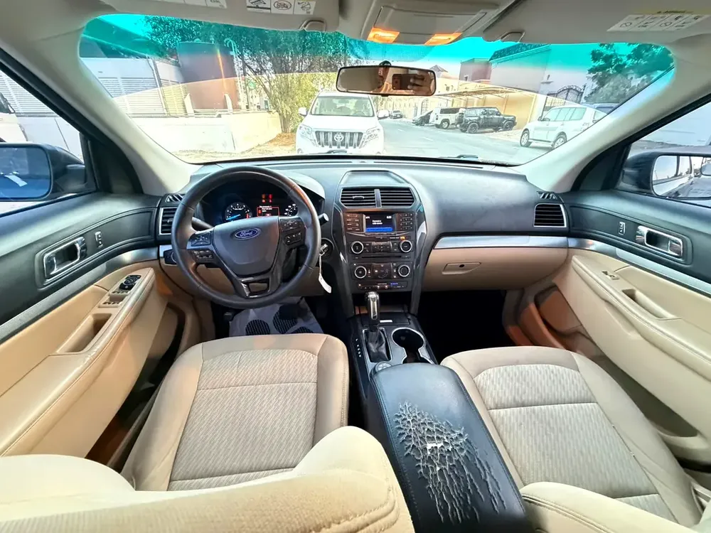 Ford Explorer XL 2016 GCC Specs - Excellent Condition - Image 15