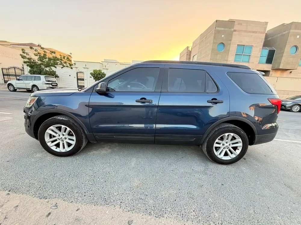 Ford Explorer XL 2016 GCC Specs - Excellent Condition - Image 4