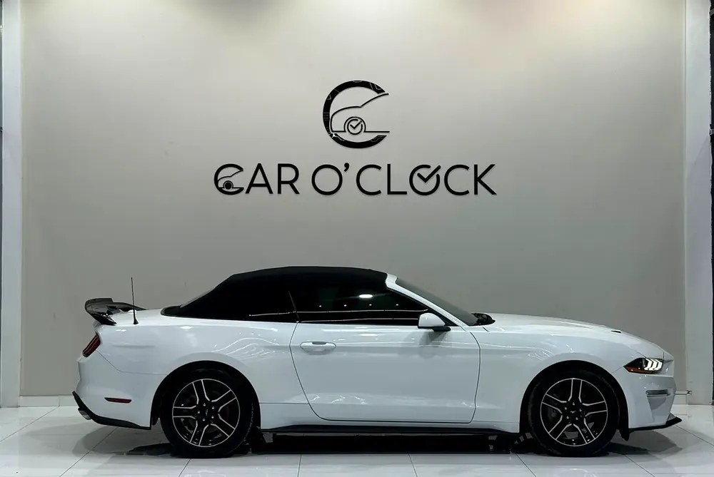 [FORD MUSTANG ECOBOOST 2.3L i4 CONVERTIBLE] - Image 5