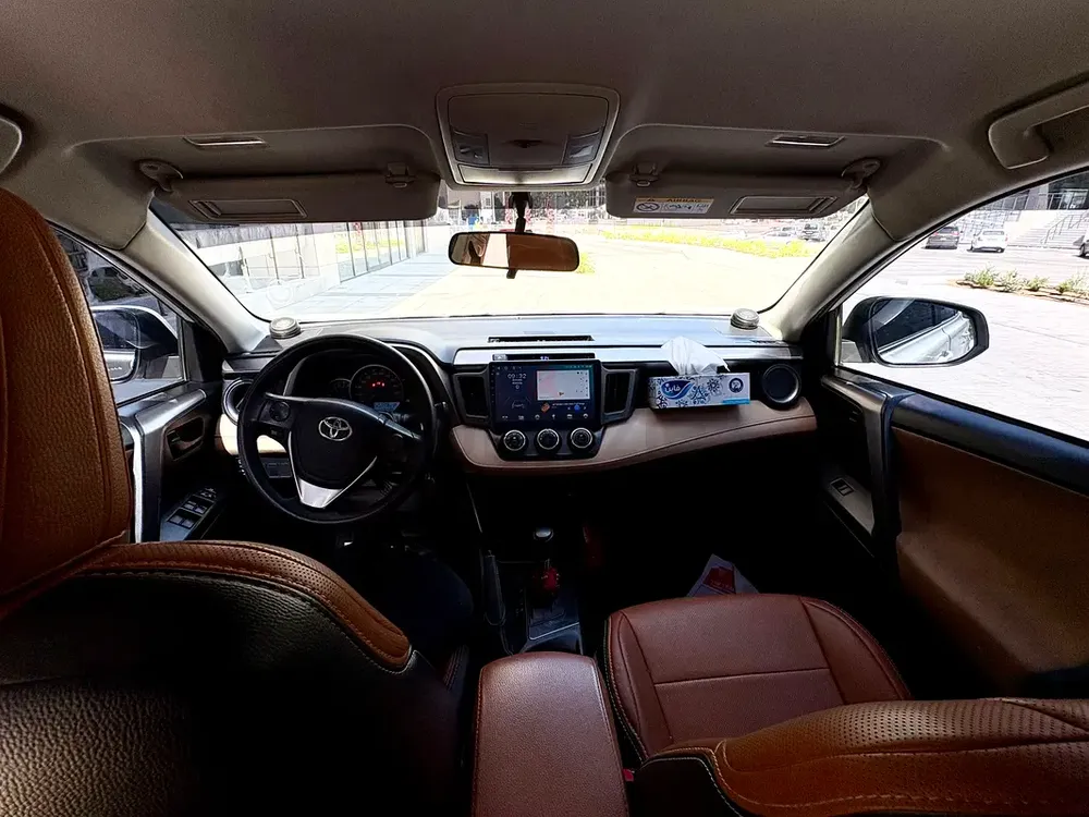 Toyota Rav 4 EX, 2018, GCC Specs - Image 10
