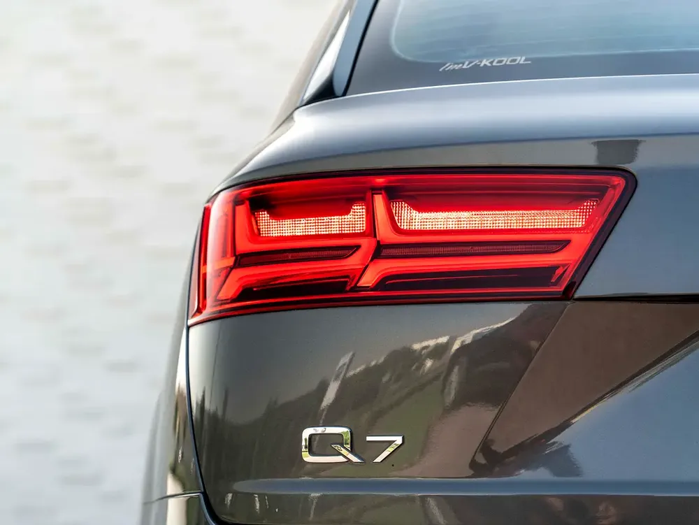 0% DOWN PAYMENT! | EID WINDOW | Q7 55 TFSI QUATTRO | 10 DAYS TO BEAT THE SURGE | FULL SERVICE HISTOR - Image 8