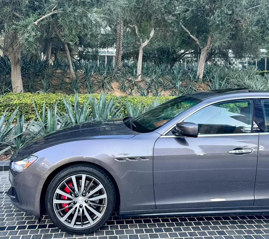 MASERATI GHIBLI S Q4 V6 “ GCC “ WELL MAINTAINED “ IDEAL FOR DAILY DRIVING AND “ LOW MILEAGE - Image 8