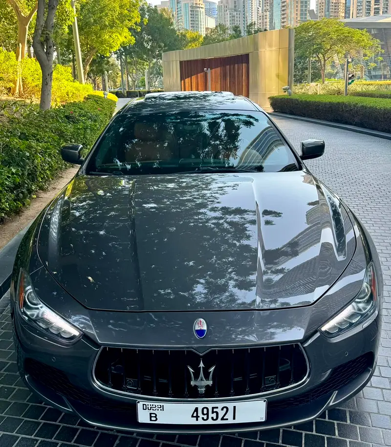 MASERATI GHIBLI S Q4 V6 “ GCC “ WELL MAINTAINED “ IDEAL FOR DAILY DRIVING AND “ LOW MILEAGE - Image 9