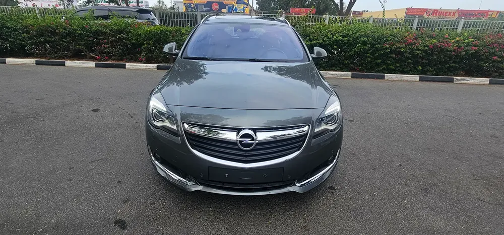 OPEL INSIGNIA FULL 0PTION MODEL 2017 KM 65000 ONLY F.S.H G.C.C ACCIDENT FREE ORIGINAL PAINT - Image 5