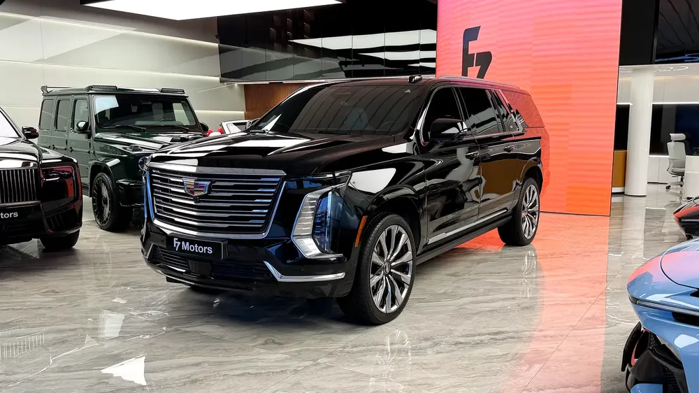 Cadillac Escalade 600 - 6 Seats - 2025 - Warranty & Service - Image 4