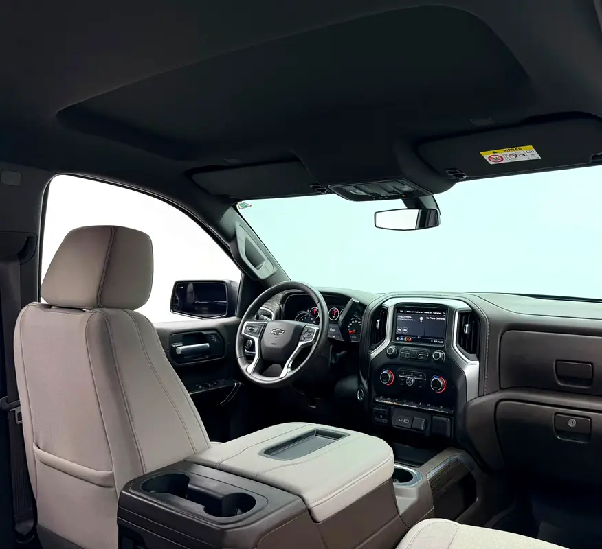 2021 Chevrolet Silverado LT Trail Boss, Warranty, Full Chevrolet Service History, Fully Loaded, GCC - Image 12
