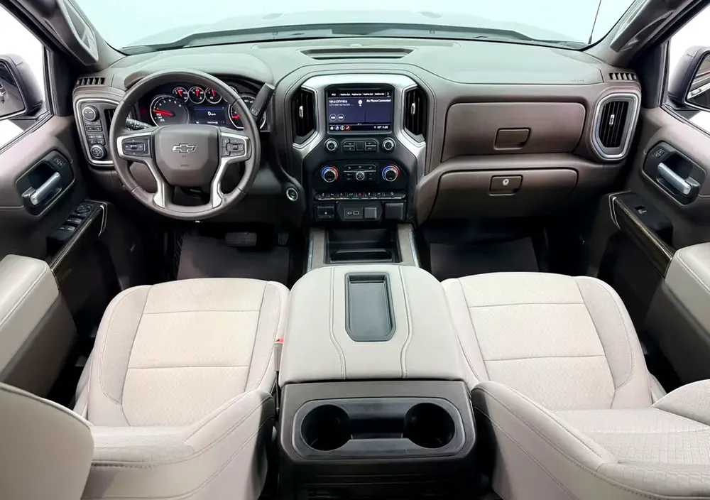 2021 Chevrolet Silverado LT Trail Boss, Warranty, Full Chevrolet Service History, Fully Loaded, GCC - Image 13