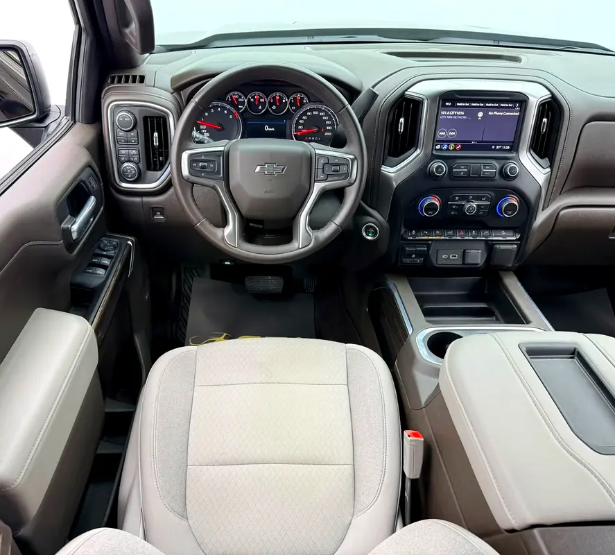 2021 Chevrolet Silverado LT Trail Boss, Warranty, Full Chevrolet Service History, Fully Loaded, GCC - Image 14