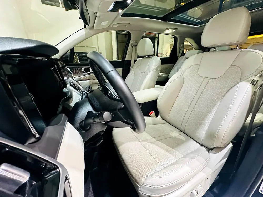 Pristine Kia Sorento LX Premium 2022 | GCC Specs | Low Mileage - Image 16