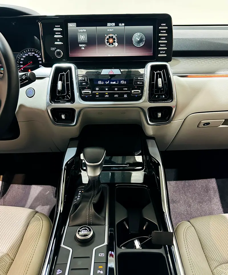 Pristine Kia Sorento LX Premium 2022 | GCC Specs | Low Mileage - Image 18
