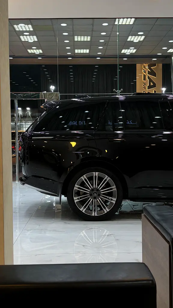 Range Rover Vogue HSE P530 - Image 13