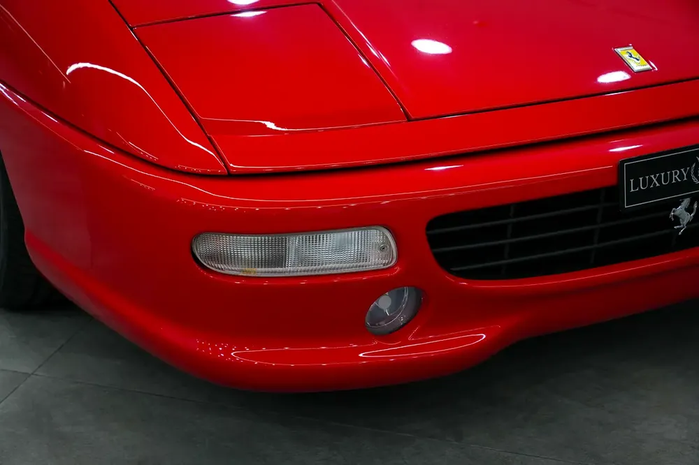 1992 Ferrari 355 F1 Berlinetta – A Special Ferrari, Exquisite Classic, Rarely Offered - Image 12