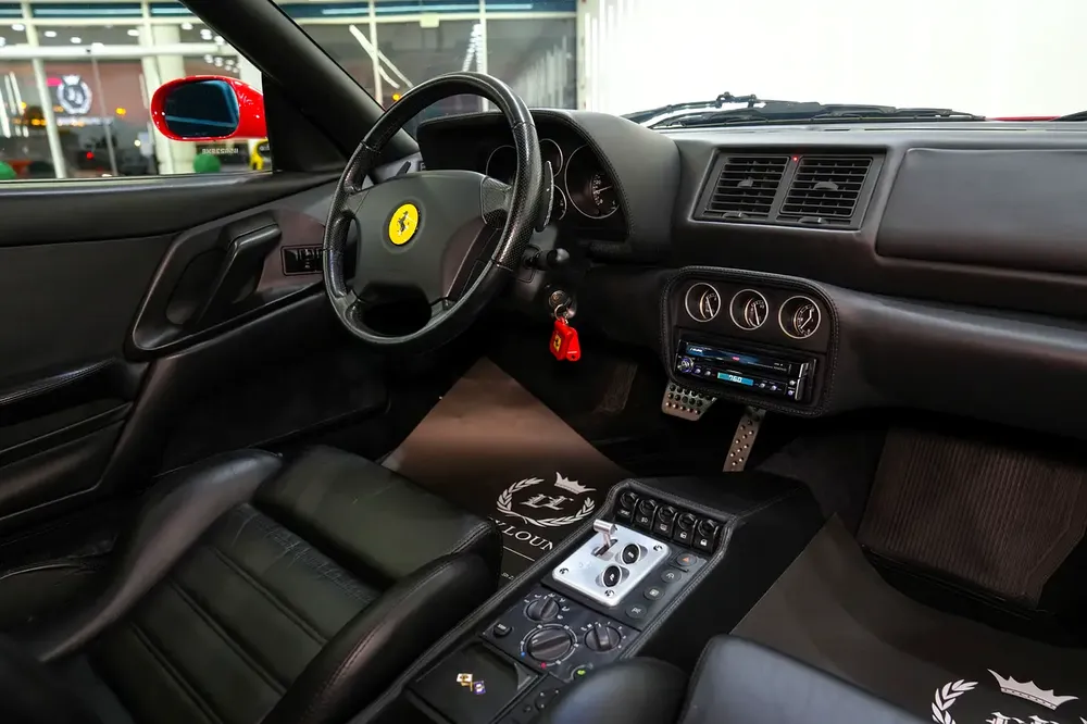 1992 Ferrari 355 F1 Berlinetta – A Special Ferrari, Exquisite Classic, Rarely Offered - Image 7