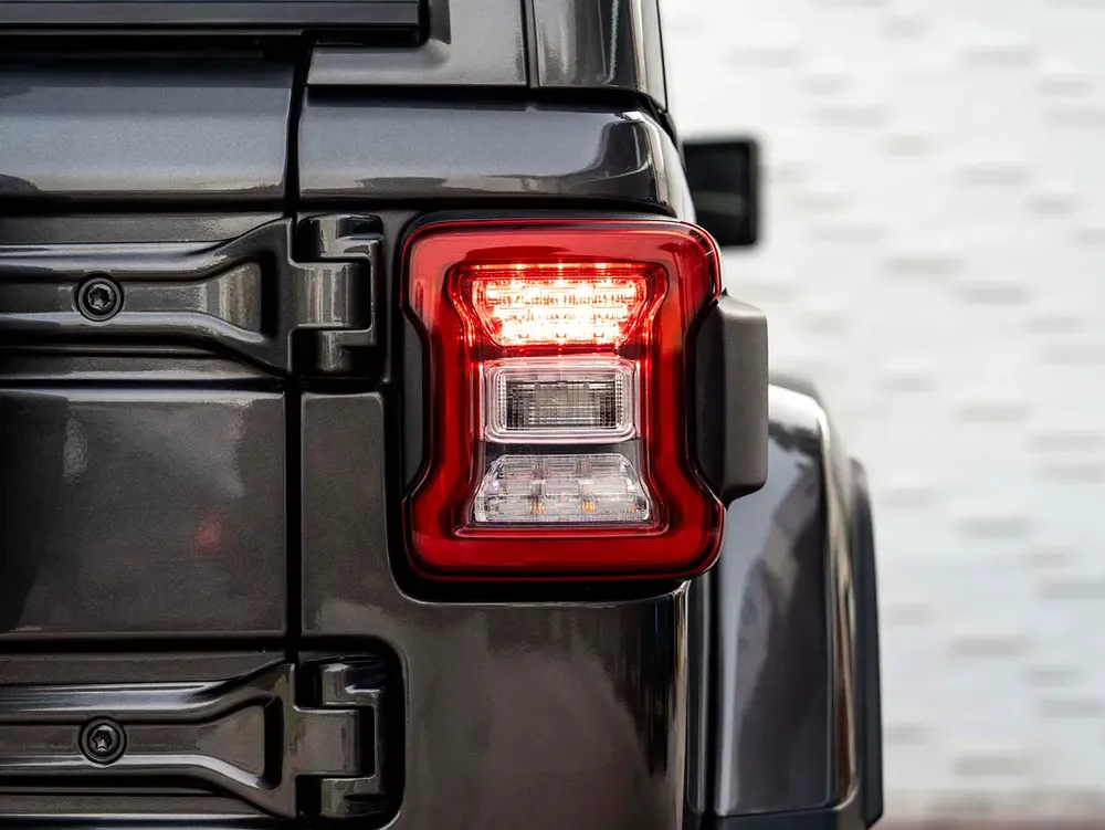 0% DOWN PAYMENT | THE MAY ADVANTAGE | WRANGLER SAHARA | BUILT FOR THE DESERT | WARRANTY - Image 6