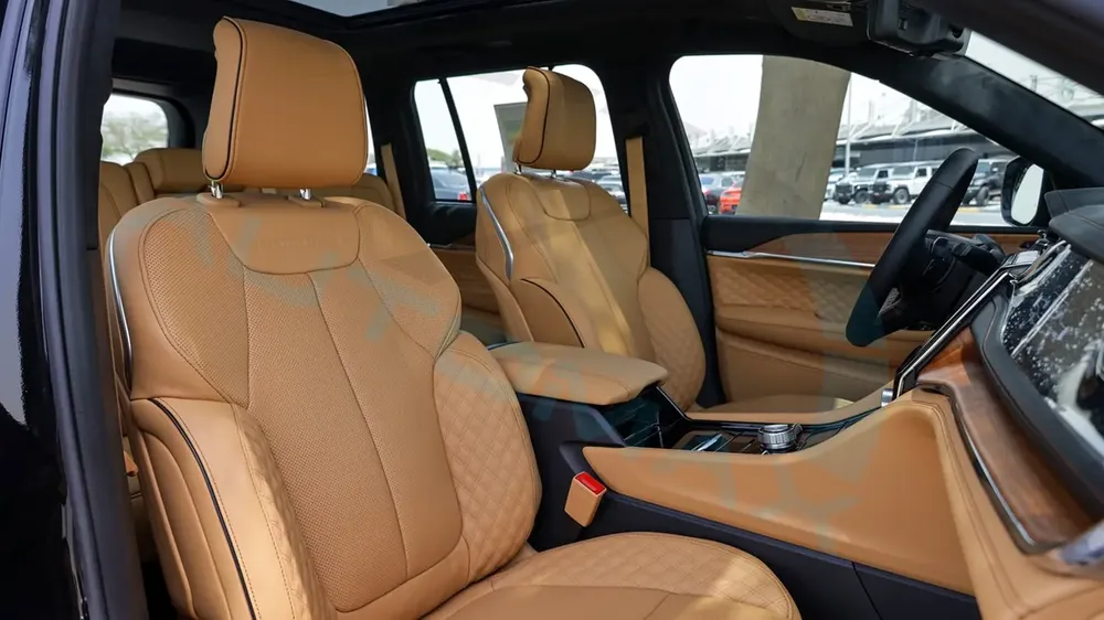 ( Warranty and Service ) 2025 JEEP GRAND CHEROKEE SUMMIT RESERVE LUXURY NIGHT VISION 4X4 GCC 0Km - Image 13