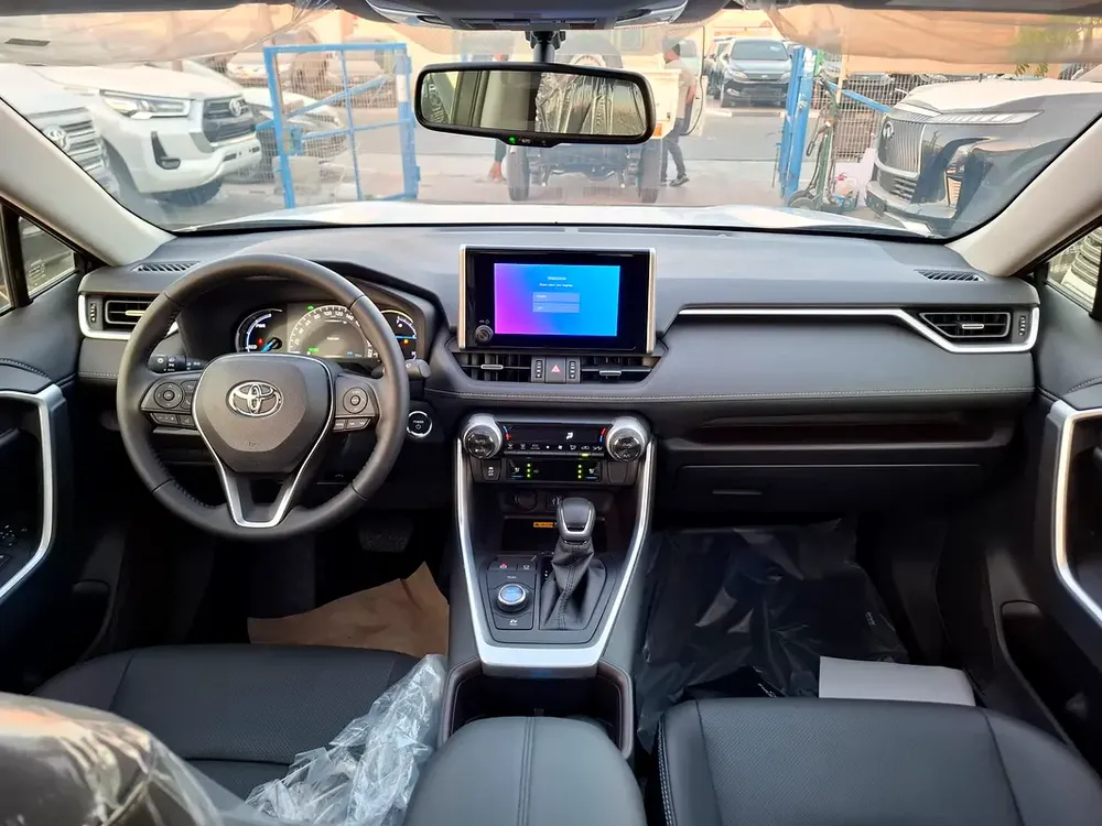 2025 Toyota RAV4 Limited | GCC Specs | Brand New - Image 13