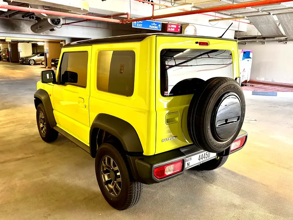 2023 Suzuki Jimny GLX AT 2-Door - GCC Specs - Excellent Condition - Image 4