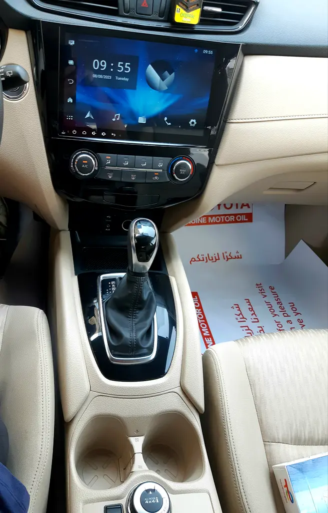 NISSAN X-TRAIL 2.5L 2022 GCC SPEC 4WD PUSH START NO ACCIDENT 100% ORIGINAL PAINT BIG SCREEN NAV 2KEY - Image 11