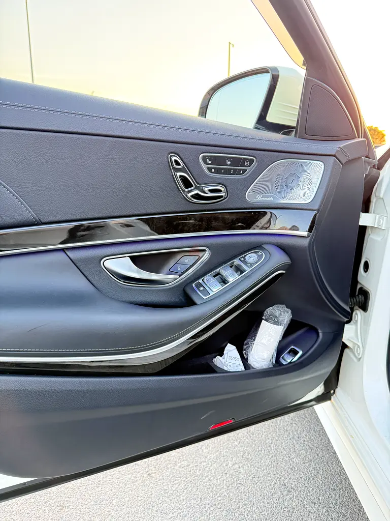 Mercedes s400 hybrid Japan import clean title - Image 9