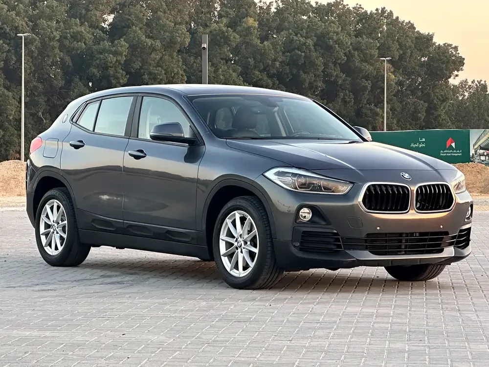 MODEL 2020 GCC CAR PERFECT CONDITION INSIDE AND OUTSIDE FULL OPTION PANORAMIC ROOF - Image 18