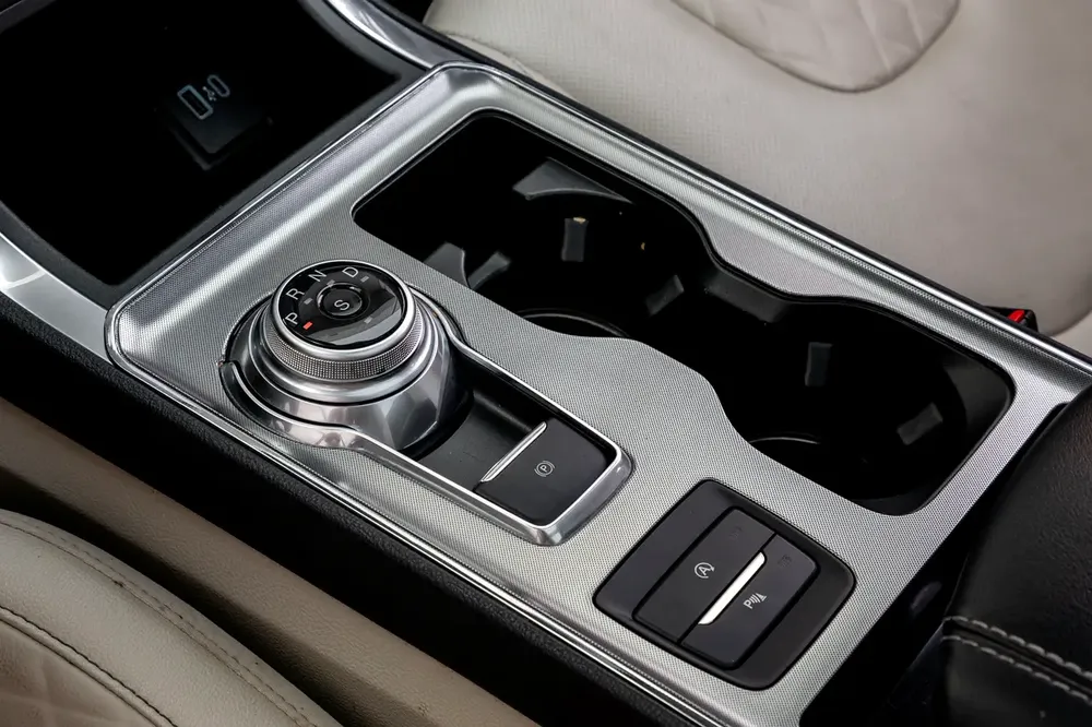 2,057 P.M |  Edge Titanium | 0% Downpayment | EDGE TITANIUM | 2029 WARRANTY! - Image 10