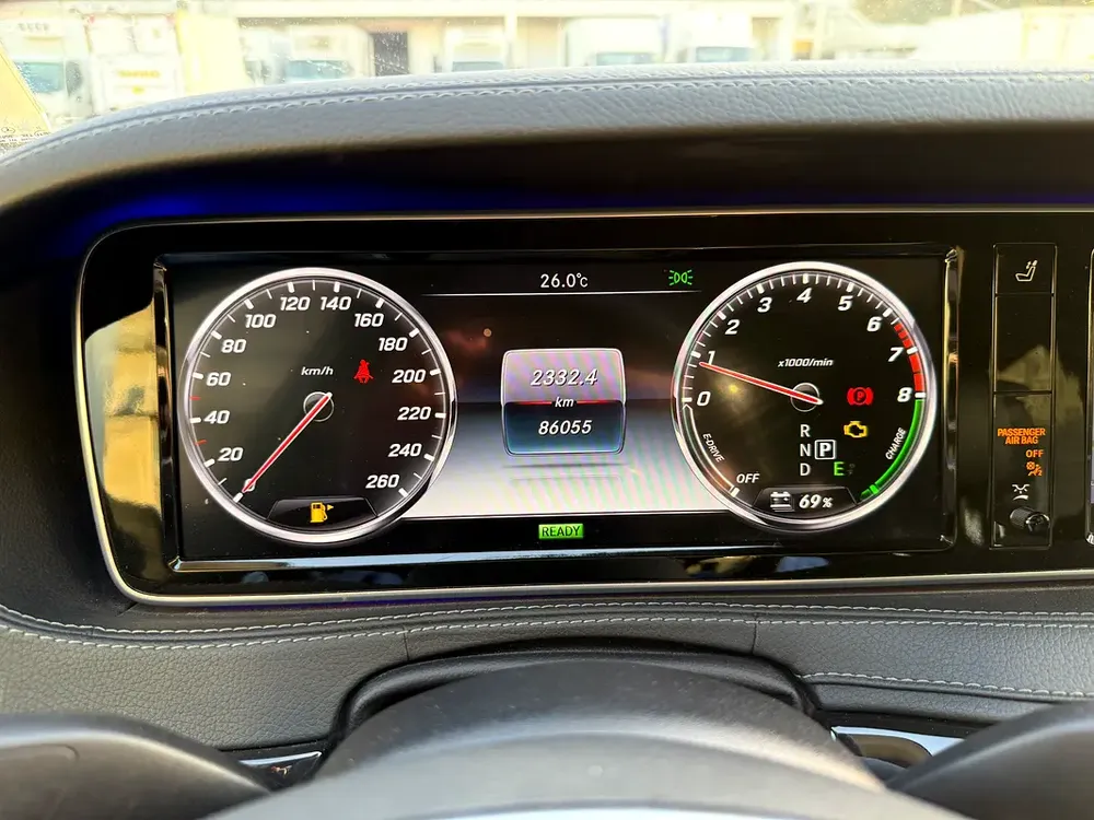 Mercedes Benz S400 Fresh From Japan - Image 11