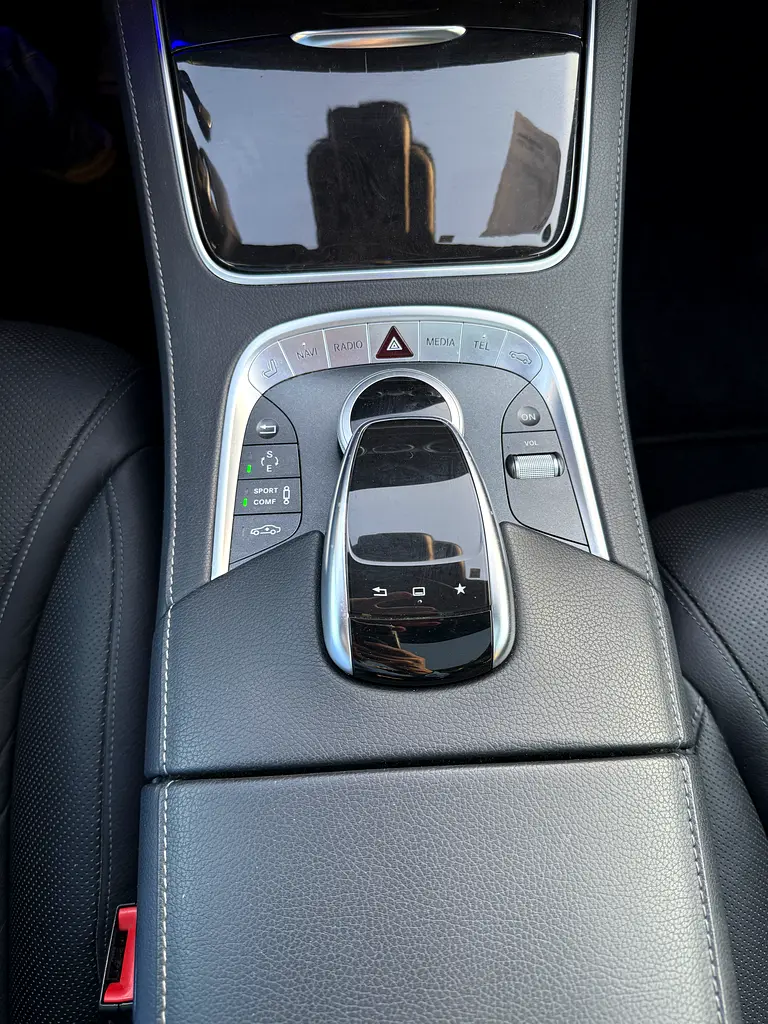 Mercedes Benz S400 Fresh From Japan - Image 12