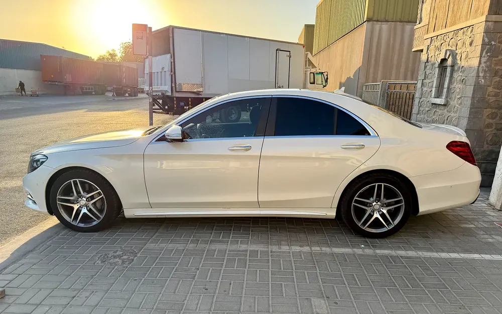 Mercedes Benz S400 Fresh From Japan - Image 6